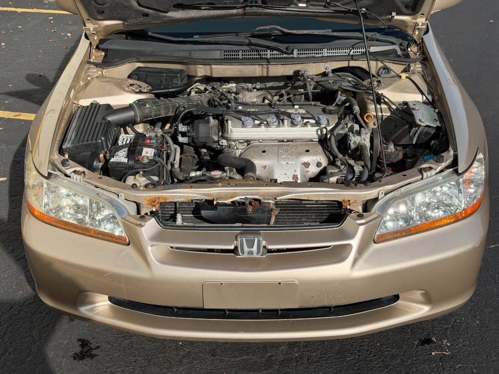 2000 Honda Accord LX - Photo 8